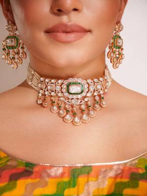 Gold plated green stone kundan necklace set 1