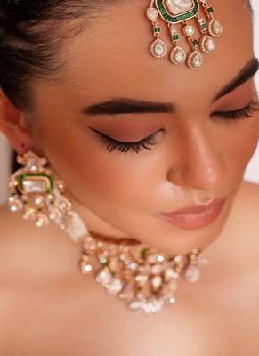 Gold plated green stone kundan necklace set 5