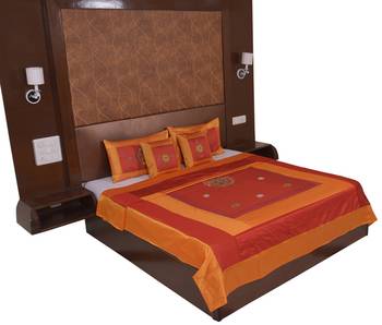 Polysilk Embroidered Bed Cover Set 2