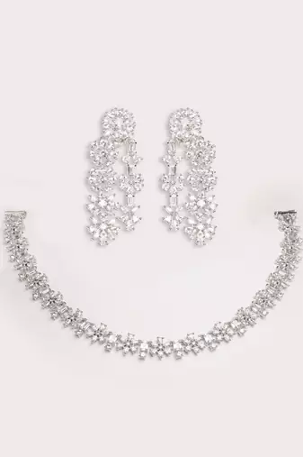 Silver plated layered necklace set