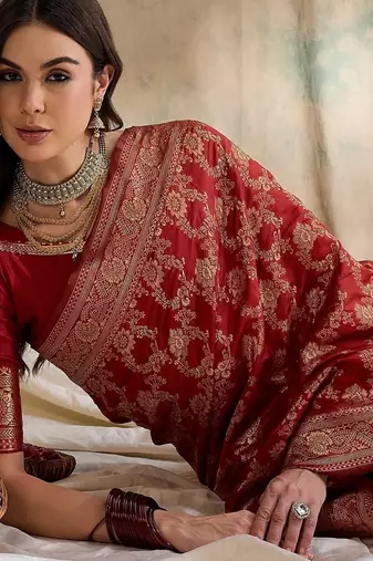 women's red banarasi art silk saree with fine weaving design 