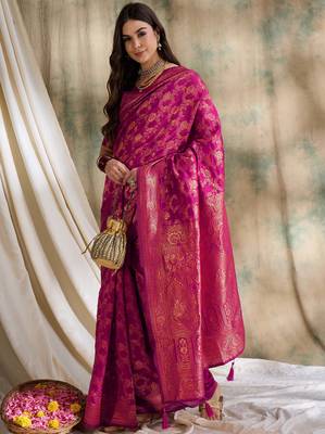 pink banarasi art silk saree with classic weaving work  4