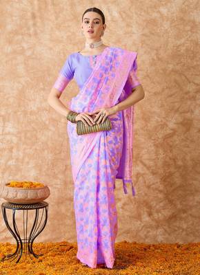 lavender banarasi art silk saree with luxurious weaving details  1