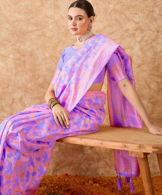 lavender banarasi art silk saree with luxurious weaving details  4