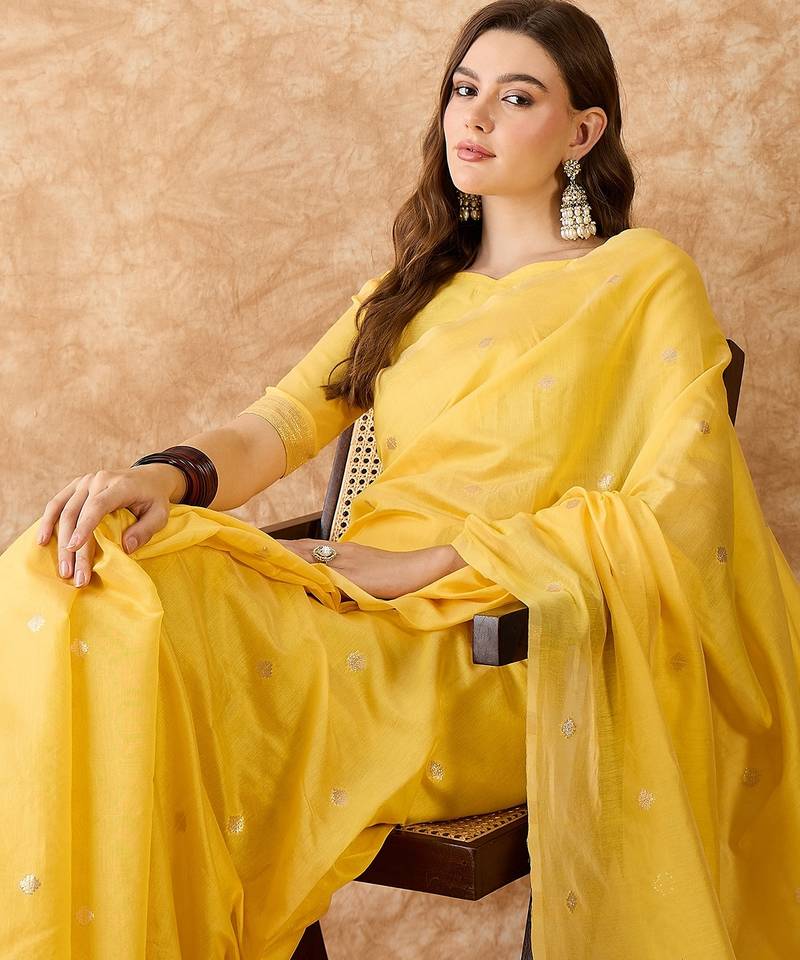 Yellow cotton jacquard saree with stylish weaving work