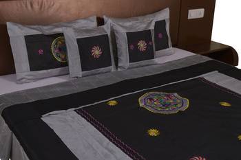 Polysilk Embroidered Bed Cover Set 4