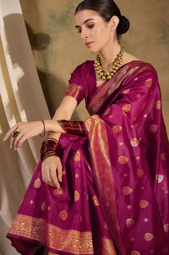 magenta banarasi art silk saree with eye-catching weaving design 