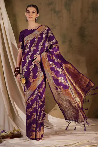 wine banarasi art silk saree with contemporary weaving charm 