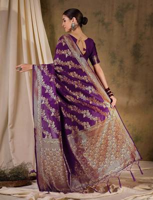 wine banarasi art silk saree with contemporary weaving charm  3