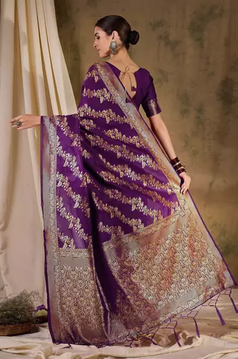 wine banarasi art silk saree with contemporary weaving charm 