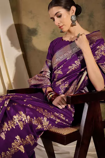wine banarasi art silk saree with contemporary weaving charm 