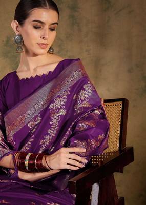 wine banarasi art silk saree with contemporary weaving charm  5