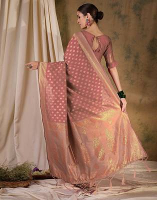 peach banarasi art silk saree with minimalist weaving elegance  3