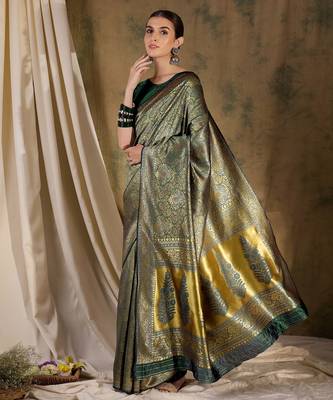 radiant green banarasi art silk saree with fine weaving motifs  2
