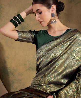 radiant green banarasi art silk saree with fine weaving motifs  5