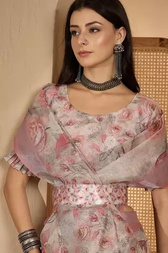 Elegant linen silver zari digital print saree with tassel pallu & designer belt