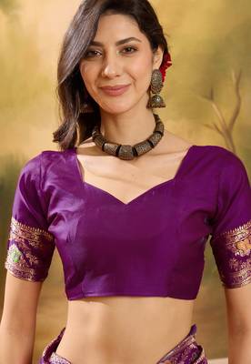 purple banarasi jacquard saree with rich zari weaving & tassel pallu     unstitched blouse included 5