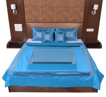 Polysilk Hand Gold Print Bed Cover Set 3