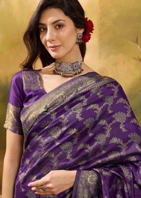 purple banarasi jacquard saree with zari weaving & tassel pallu     unstitched blouse piece 5