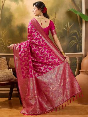 hot pink banarasi jacquard saree with golden zari weaving & tassel pallu     unstitched blouse 5