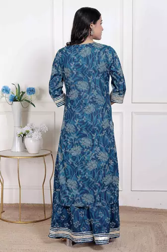   women's cotton floral printed v-neck  kurta with flared palazzo