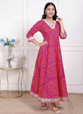   women's pink cotton bandhani ethnic anarkali kurta 3