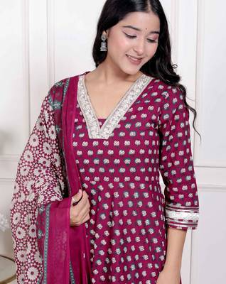   women's maroon embroidered anarkali kurta and dupatta 4