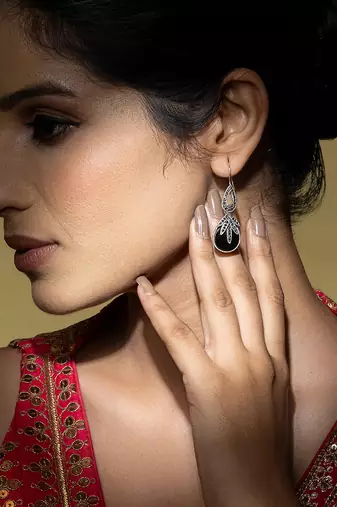 Teardrop black stone silver earrings
