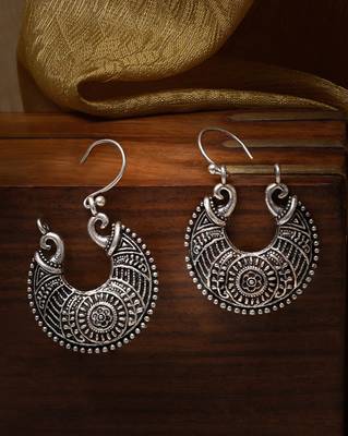 Silver engraved earrings 3