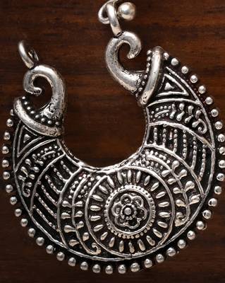 Silver engraved earrings 4