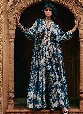 Blue printed crepe kaftan 1