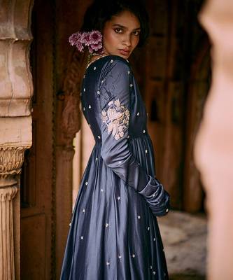 Blue embroidered modal silk kurta set 2