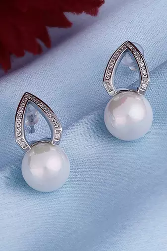 Fancy oval shape studded cz silver plated combo set of 2 stud earring for women