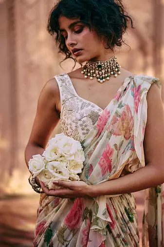 Multicolor floral printed chiffon saree with belt