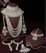 Traditional ethnic indian kundan dulhan bridal jewellery set for women 