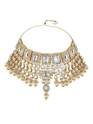 Gold plated traditional faux kundan & stone studded bridal jewellery set for women  2