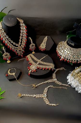 Wedding collection traditional ethnic gold plated pearl & kundan bridal jewellery set for women