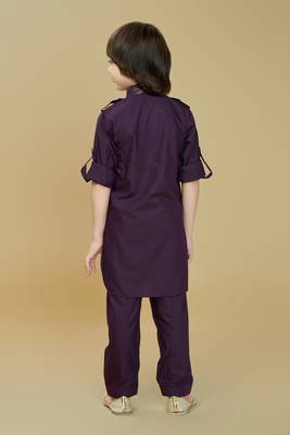 Wine cotton blend solid kurta and pant set 2