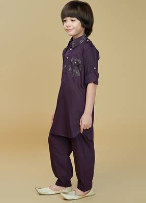 Wine cotton blend solid kurta and pant set 3