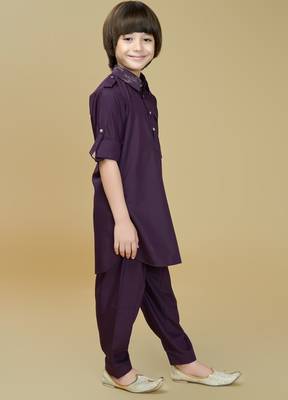 Wine cotton blend solid kurta and pant set 4
