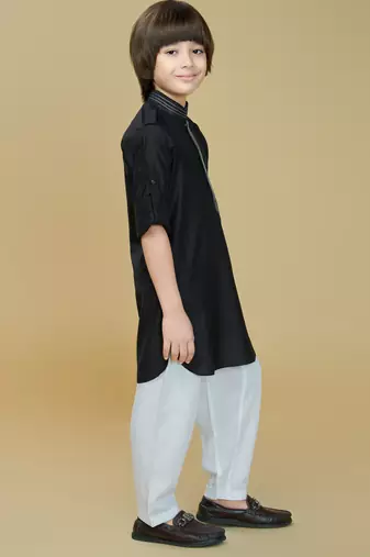 Black cotton blend solid kurta and pant set