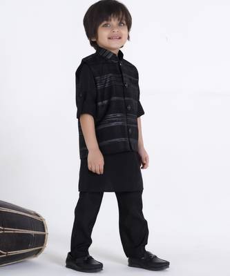 Black jaquard woven kurta jacket set 3