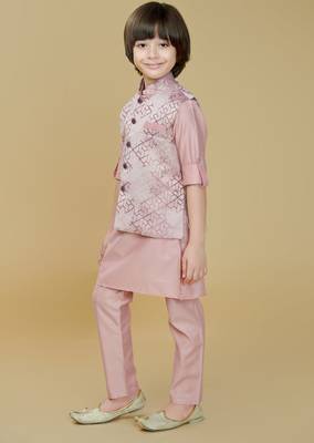 Pink jaquard woven kurta jacket set 3