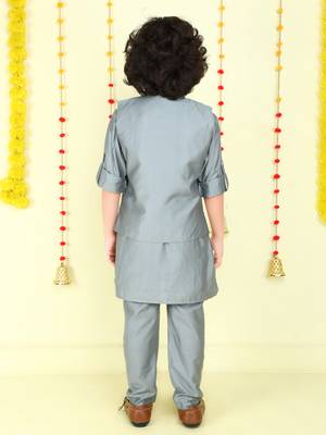 Offwhite jaquard woven kurta jacket set 2