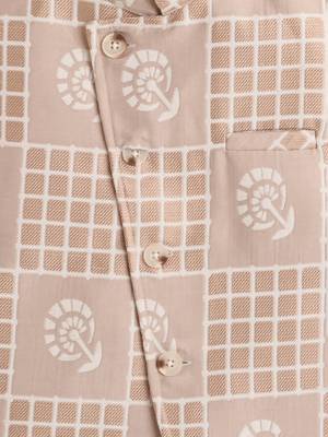 Beige jaquard sleeveless checks waistcoat 4