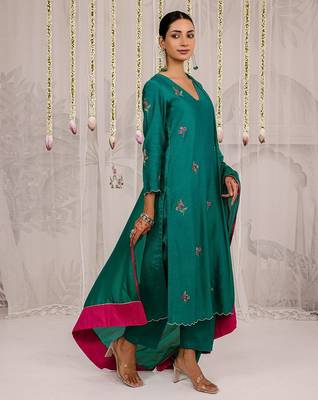 Green plain chanderi Kurta Set 2