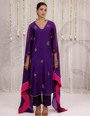 Purple embroidered chanderi Kurta Set 2