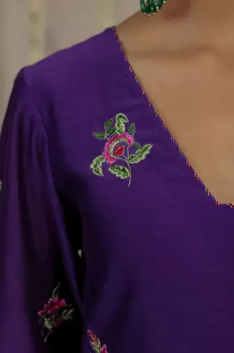 Purple embroidered chanderi Kurta Set