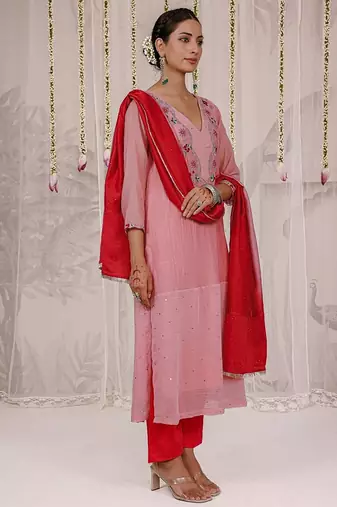 Peach embroidered chanderi Kurta Set