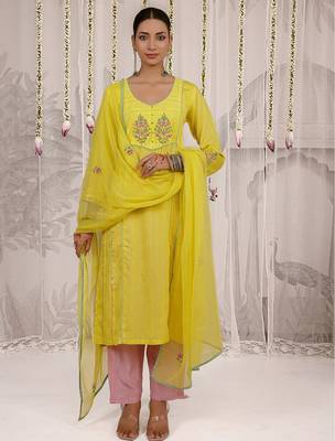 Yellow embroidered viscose Kurta Set 1